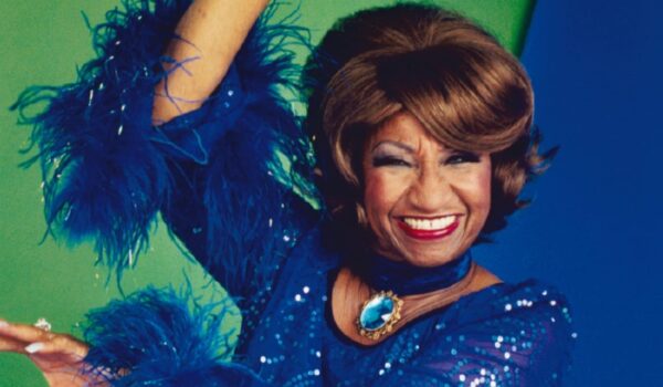 “LA VIDA ES UN CARNAVAL, DICE LA GUARACHERA DE CUBA – CELIA CRUZ”